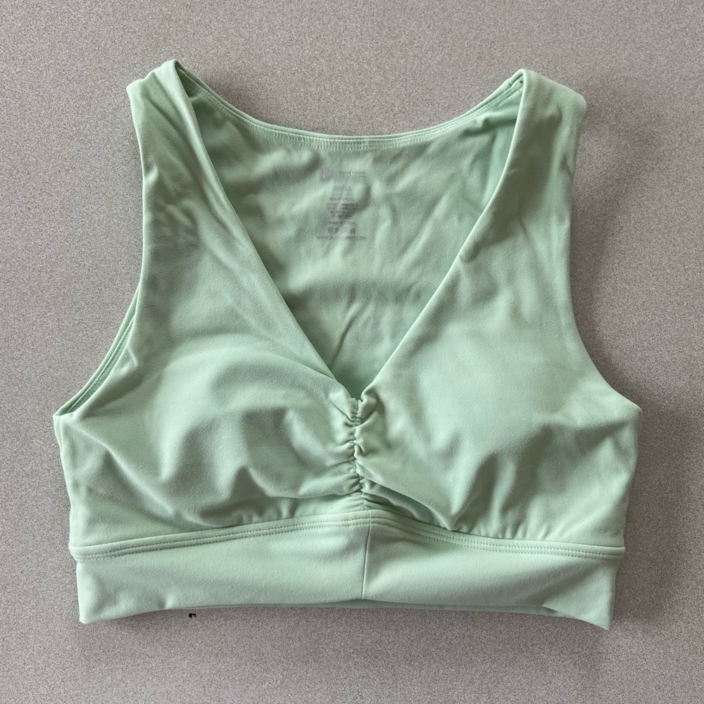 BuffBunny sports bra - mint green